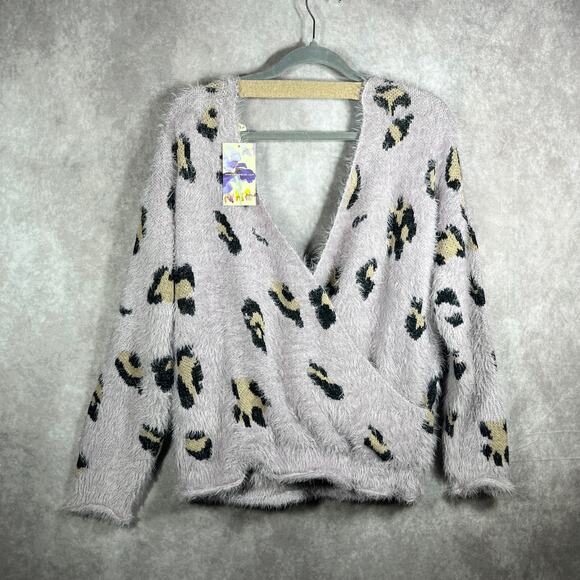 Ee:Some Wrap Sweater Womens Medium Large Purple Animal Print Knit Hairy NEW - Picture 4 of 8